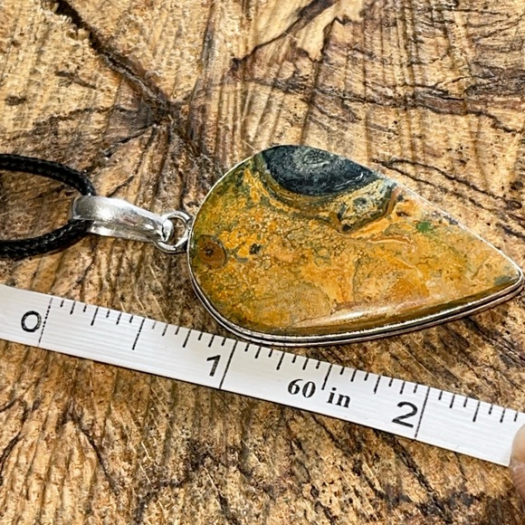 Bumblebee Jasper Pendant 2 1/4” - Picture 7 of 8